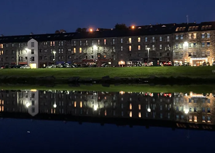 Harbour View At Sea Wharf アパート ウェストポート